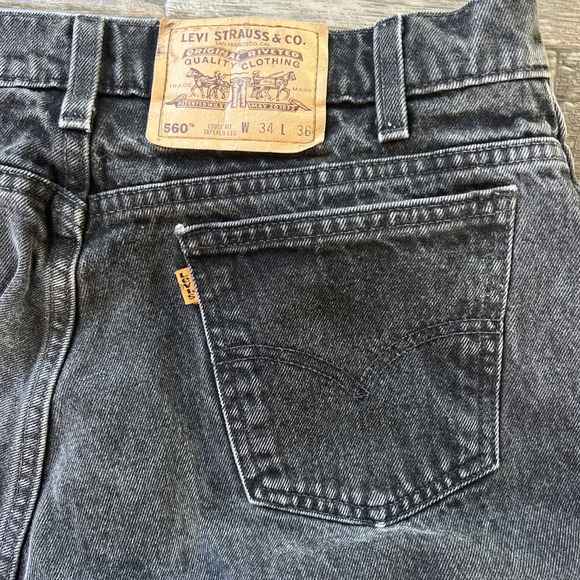 VTG Levi's Orange Tab 560 Loose Fit Tapered Leg Jeans Black Size 34 X 36 90 - Picture 1 of 10